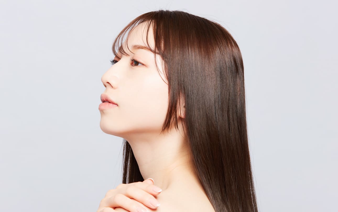 鼻尖形成（耳介軟骨・耳珠軟骨移植）は半永久的に美しいシャープな鼻先をキープ